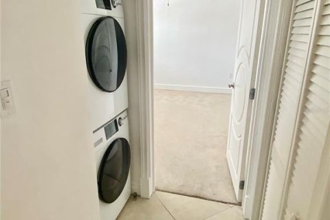 Снять в аренду кондоминиум в Сарасота, Флорида 5 комнат, 156.26м2, № 1525872 - фото 28