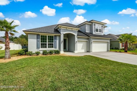 Casa en venta en Yulee, Florida, 6 dormitorios, 370.12 m2 № 801595 - foto 1