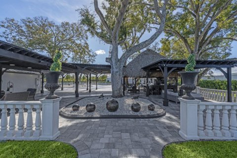 Villa ou maison à vendre à St. Lucie, Floride: 5 chambres, 308.16 m2 № 2271453 - photo 11
