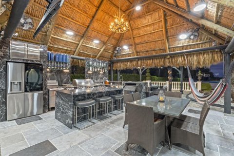 Villa ou maison à vendre à St. Lucie, Floride: 5 chambres, 308.16 m2 № 2271453 - photo 14