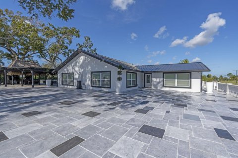 Villa ou maison à vendre à St. Lucie, Floride: 5 chambres, 308.16 m2 № 2271453 - photo 9
