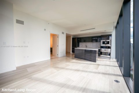 Condominio en venta en Miami, Florida, 1 dormitorio, 73.58 m2 № 1979960 - foto 6