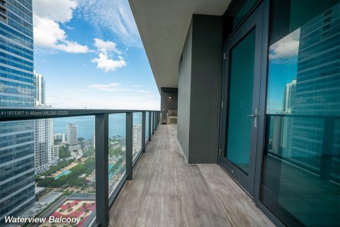 Condominio en venta en Miami, Florida, 1 dormitorio, 73.58 m2 № 1979960 - foto 14