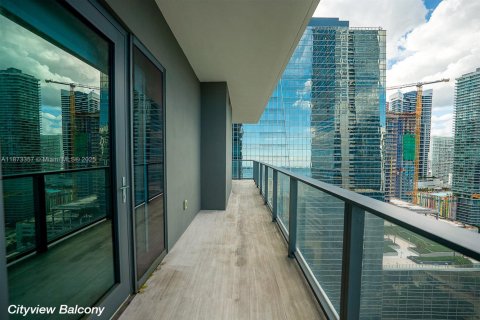 Condominio en venta en Miami, Florida, 1 dormitorio, 73.58 m2 № 1979960 - foto 15