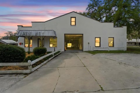 Immobilier commercial à Apopka, Floride 949 m2 № 2330808