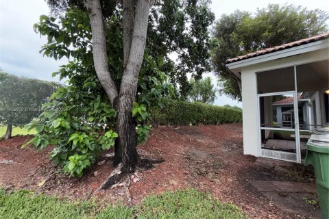 House in Homestead, Florida 3 bedrooms, 162.58 sq.m. № 2053003 - photo 19