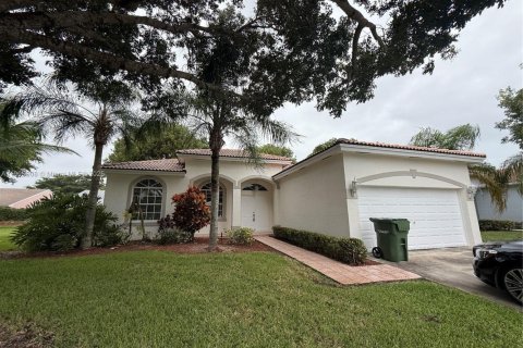 House in Homestead, Florida 3 bedrooms, 162.58 sq.m. № 2053003 - photo 2