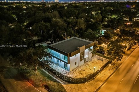 Villa ou maison à vendre à Miami Shores, Floride: 4 chambres № 2004580 - photo 21