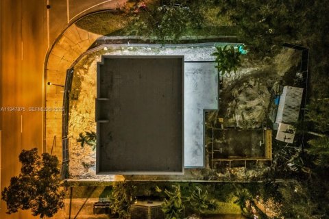 Villa ou maison à vendre à Miami Shores, Floride: 4 chambres № 2004580 - photo 25