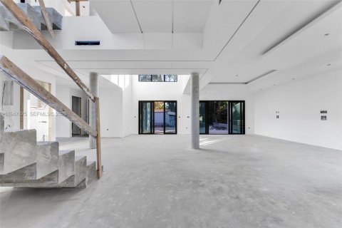 Villa ou maison à vendre à Miami Shores, Floride: 4 chambres № 2004580 - photo 9