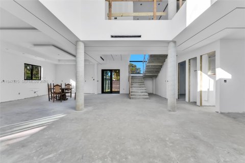 Villa ou maison à vendre à Miami Shores, Floride: 4 chambres № 2004580 - photo 11