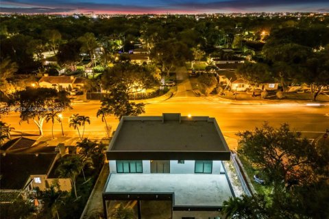 Villa ou maison à vendre à Miami Shores, Floride: 4 chambres № 2004580 - photo 23