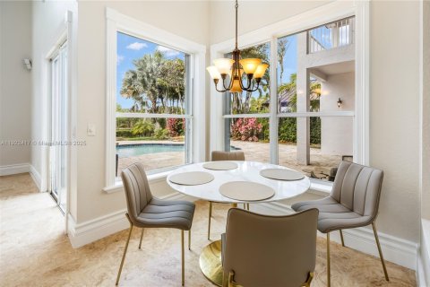 House in Miramar, Florida 5 bedrooms, 324.04 sq.m. № 2018867 - photo 11