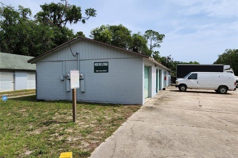 Propiedad comercial en alquiler en Bunnell, Florida № 1629075 - foto 4