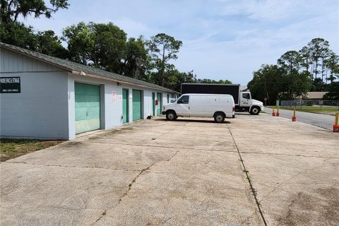 Propiedad comercial en alquiler en Bunnell, Florida № 1629075 - foto 3