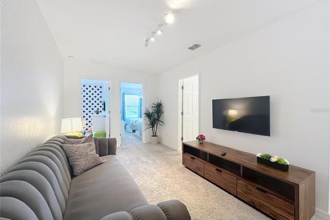 Townhouse in Kissimmee, Florida 4 bedrooms, 194.17 sq.m. № 2093703 - photo 17