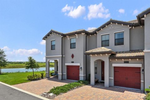 Touwnhouse à vendre à Davenport, Floride: 3 chambres, 161.74 m2 № 1631229 - photo 1