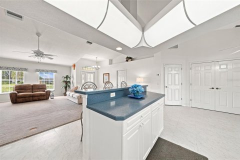 Villa ou maison à vendre à Port Charlotte, Floride: 3 chambres, 188.59 m2 № 2337346 - photo 19
