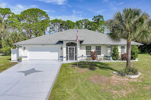 Villa ou maison à vendre à Port Charlotte, Floride: 3 chambres, 188.59 m2 № 2337346 - photo 8
