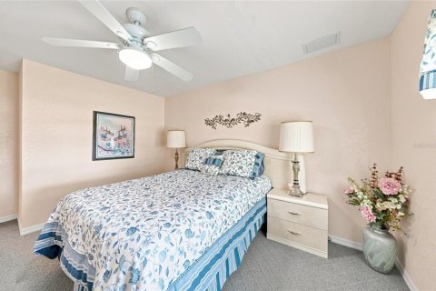Villa ou maison à vendre à Port Charlotte, Floride: 3 chambres, 188.59 m2 № 2337346 - photo 27