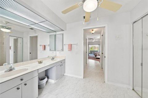 Villa ou maison à vendre à Port Charlotte, Floride: 3 chambres, 188.59 m2 № 2337346 - photo 24