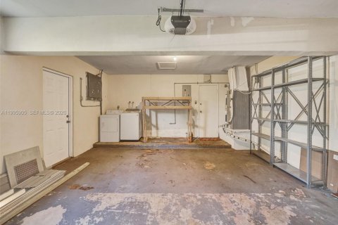 Casa en alquiler en Sunrise, Florida, 4 dormitorios, 150.87 m2 № 2065270 - foto 23