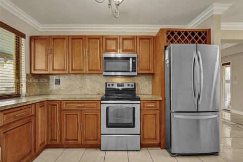 Casa en alquiler en Sunrise, Florida, 4 dormitorios, 150.87 m2 № 2065270 - foto 18