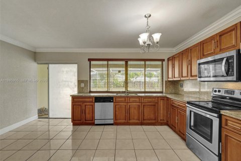 Casa en alquiler en Sunrise, Florida, 4 dormitorios, 150.87 m2 № 2065270 - foto 12