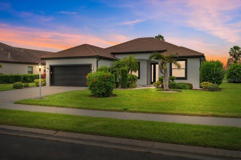 Casa en North Port, Florida 3 dormitorios, 190.64 m2 № 2227274