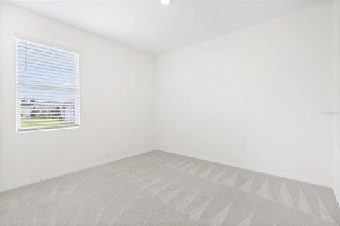 House in Wildwood, Florida 4 bedrooms, 188.68 sq.m. № 1906254 - photo 25