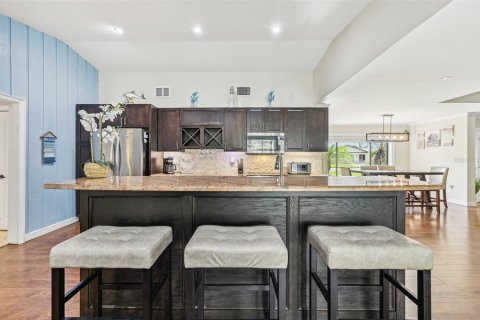 Villa ou maison à vendre à Bradenton, Floride: 3 chambres, 175.4 m2 № 2303139 - photo 13