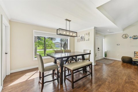 Villa ou maison à vendre à Bradenton, Floride: 3 chambres, 175.4 m2 № 2303139 - photo 5