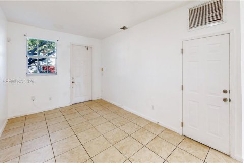 Adosado en venta en Homestead, Florida, 4 dormitorios, 147.9 m2 № 2057822 - foto 4