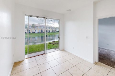 Adosado en venta en Homestead, Florida, 4 dormitorios, 147.9 m2 № 2057822 - foto 17