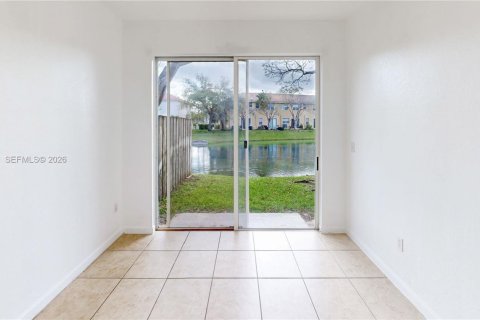 Adosado en venta en Homestead, Florida, 4 dormitorios, 147.9 m2 № 2057822 - foto 15