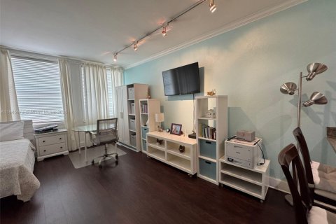 Copropriété à louer à Coral Gables, Floride: 41.81 m2 № 1937287 - photo 6