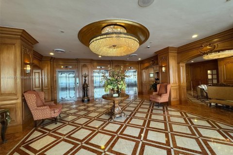 Copropriété à louer à Coral Gables, Floride: 41.81 m2 № 1937287 - photo 1