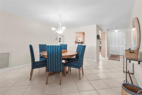Condominio en venta en Sarasota, Florida, 2 dormitorios, 127.09 m2 № 1815268 - foto 17