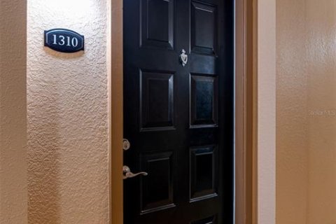 Copropriété à vendre à Tampa, Floride: 1 chambre, 73.58 m2 № 2143105 - photo 2
