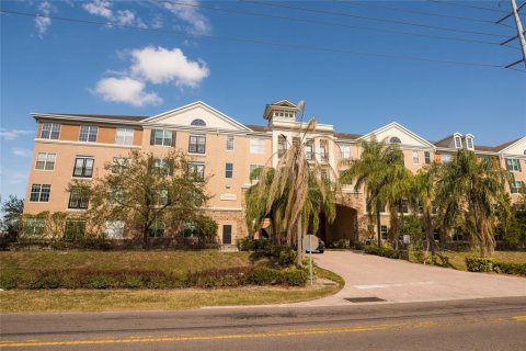 Condo in Tampa, Florida, 1 bedroom № 2143105