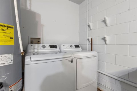 Casa en venta en Clermont, Florida, 3 dormitorios, 117.06 m2 № 2111408 - foto 24
