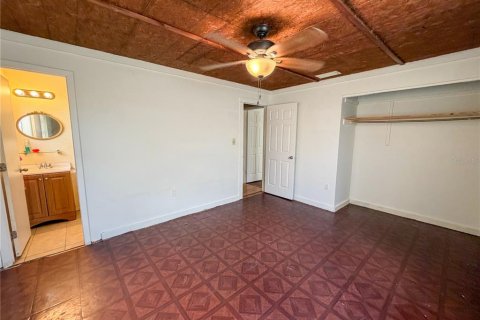 Casa en venta en Frostproof, Florida, 3 dormitorios, 171.31 m2 № 2228118 - foto 8