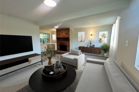 House in Orlando, Florida 3 bedrooms, 107.77 sq.m. № 2104874 - photo 9