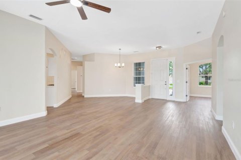 Casa en venta en Lakewood Ranch, Florida, 4 dormitorios, 241.17 m2 № 1773580 - foto 4