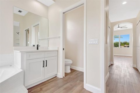 Casa en venta en Lakewood Ranch, Florida, 4 dormitorios, 241.17 m2 № 1773580 - foto 17