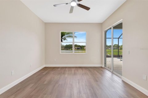 Casa en venta en Lakewood Ranch, Florida, 4 dormitorios, 241.17 m2 № 1773580 - foto 13