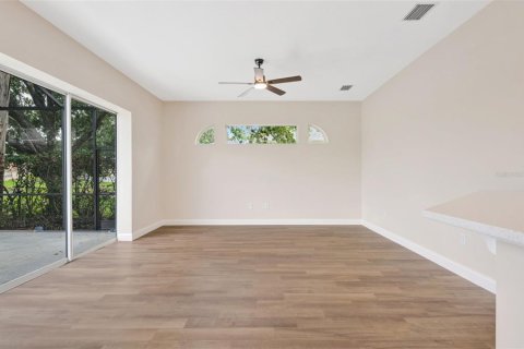 Casa en venta en Lakewood Ranch, Florida, 4 dormitorios, 241.17 m2 № 1773580 - foto 24