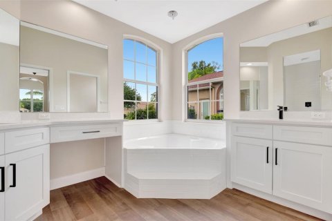 Casa en venta en Lakewood Ranch, Florida, 4 dormitorios, 241.17 m2 № 1773580 - foto 15