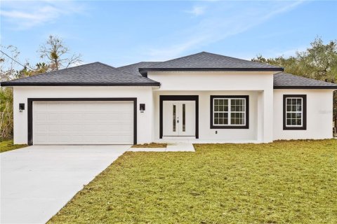 Casa en Citrus Springs, Florida 3 dormitorios, 142.05 m2 № 1793810