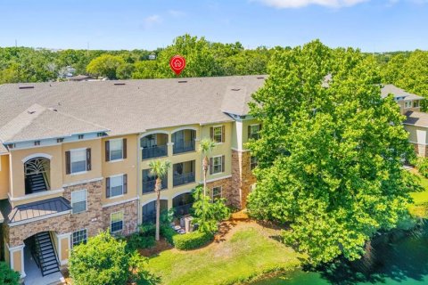 Copropriété à vendre à Tampa, Floride: 2 chambres, 101.73 m2 № 2114662 - photo 10